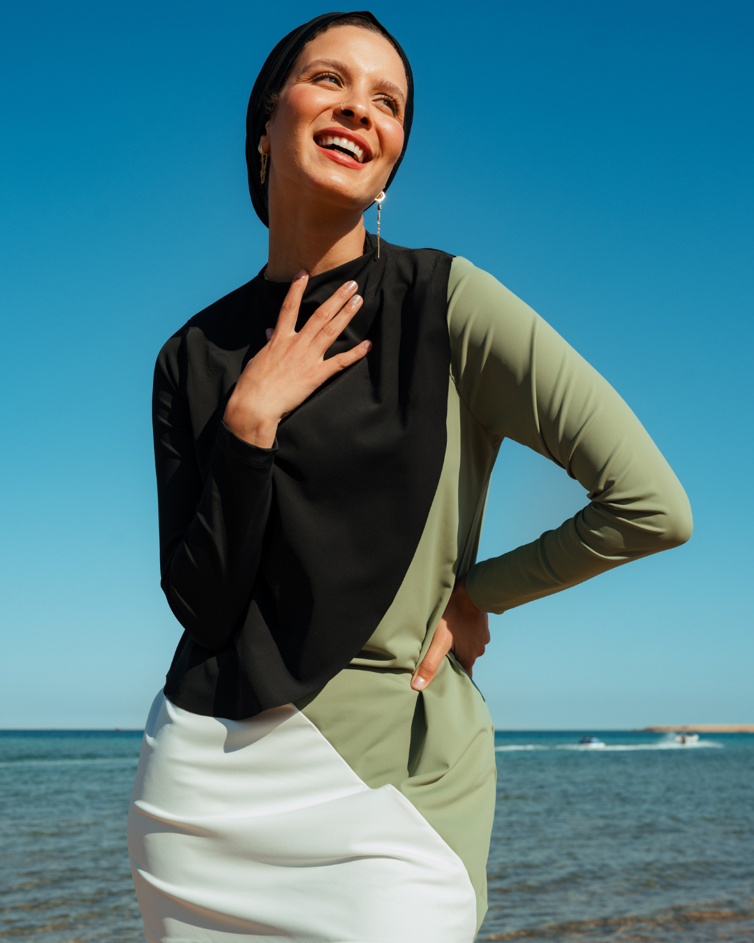 مايوه قصّات الوان مختلفة