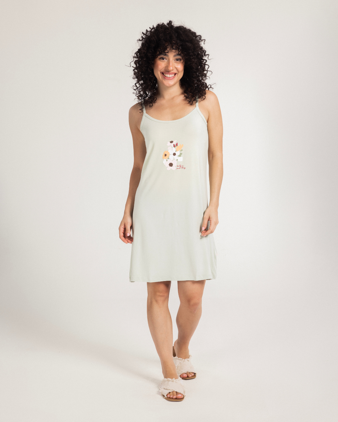 قميص حريمي حمالة ورود الصيف