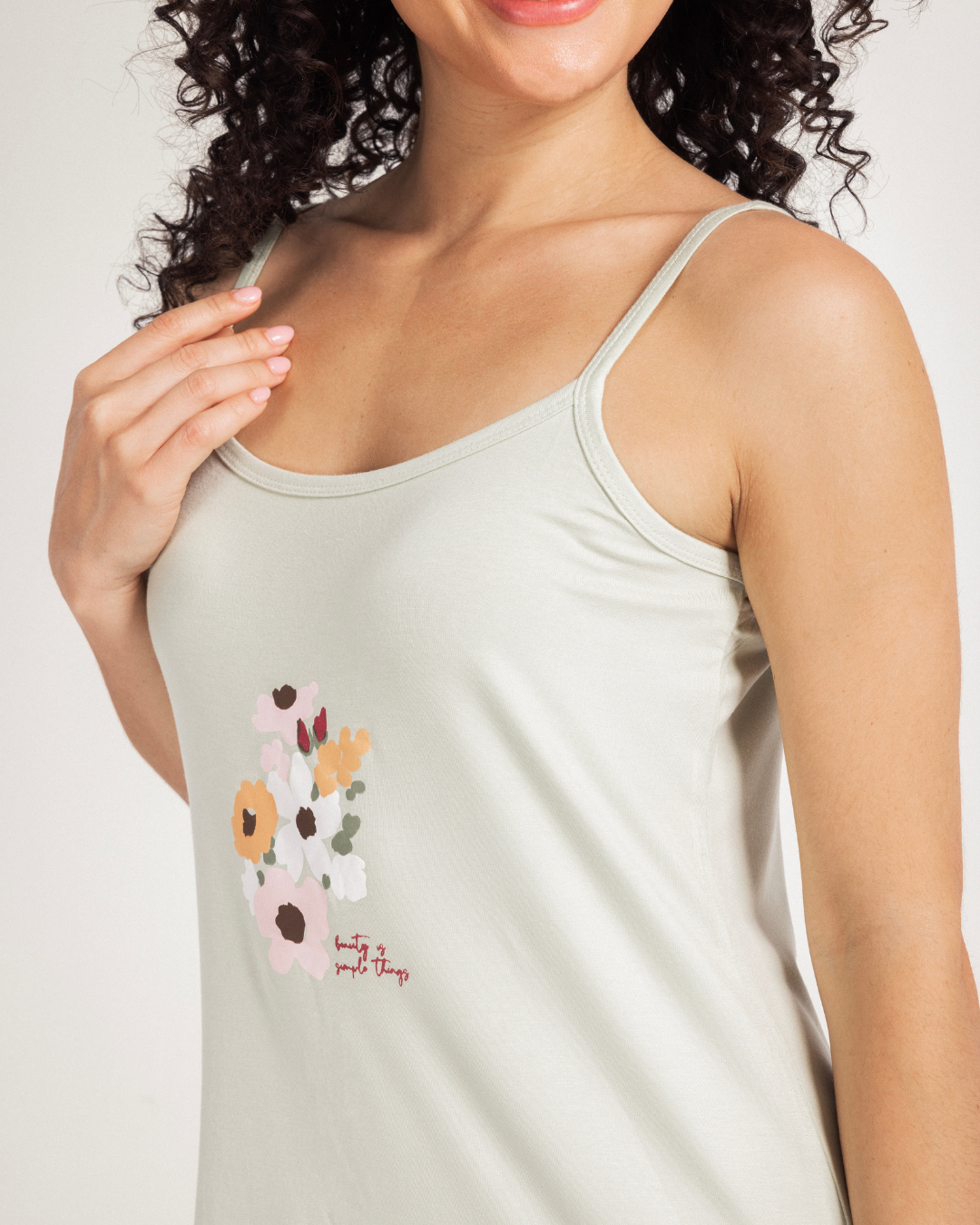 قميص حريمي حمالة ورود الصيف