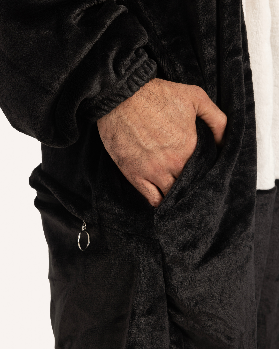 سالوبيت بطريق