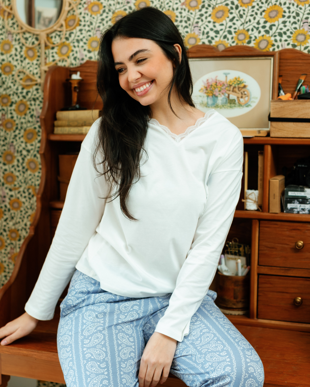 بيجاما حريمي بكم و بنطلون مطبوع اشكال هندسيه