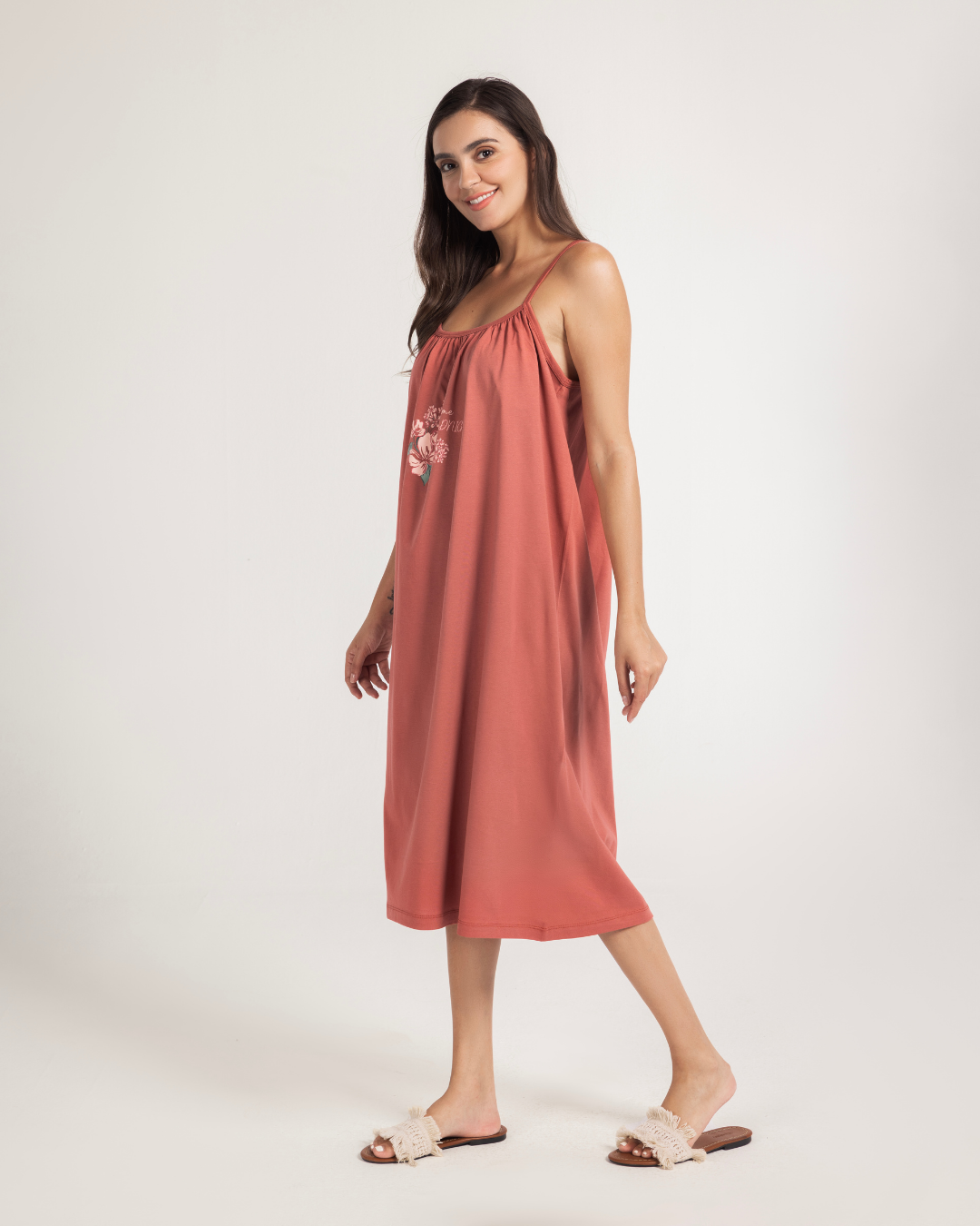 فستان حمالات ليله سعيده