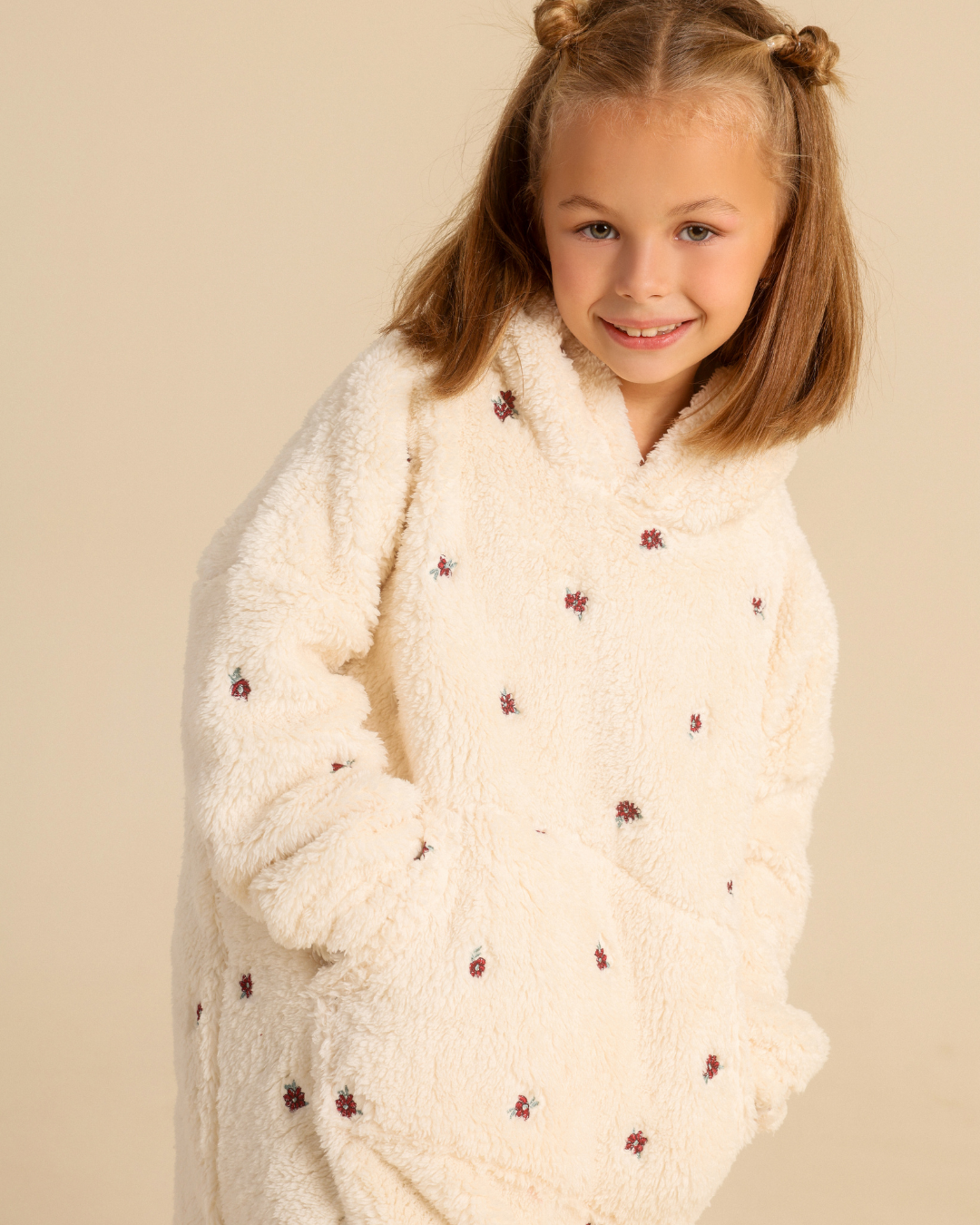 Rosebud Allover Embroidered Girls Wearable Blanket