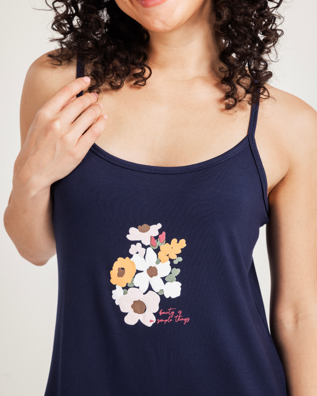 قميص حريمي حمالة ورود الصيف