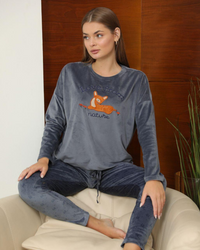 love from nature Women's pajamas with gazelle print on the chest