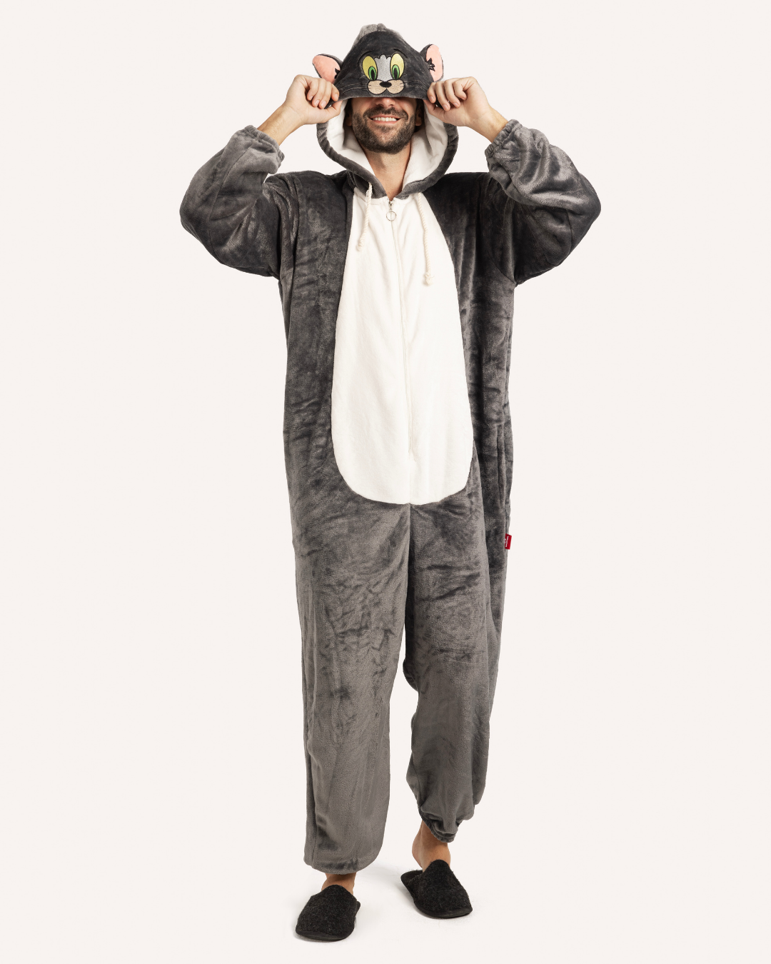 سالوبيت للكبار علي شكل توم القط