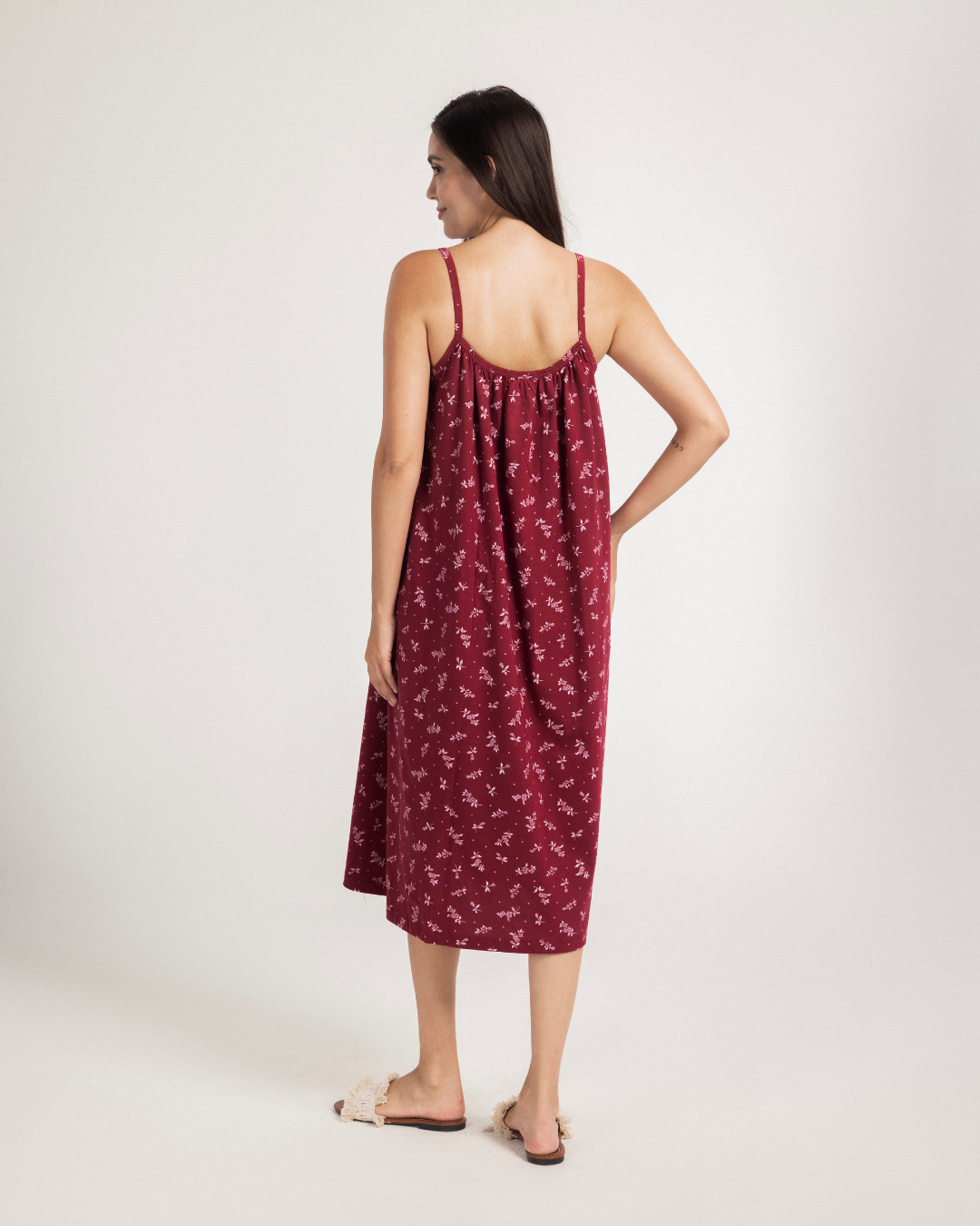 قميص نوم حماله ورود صغيره