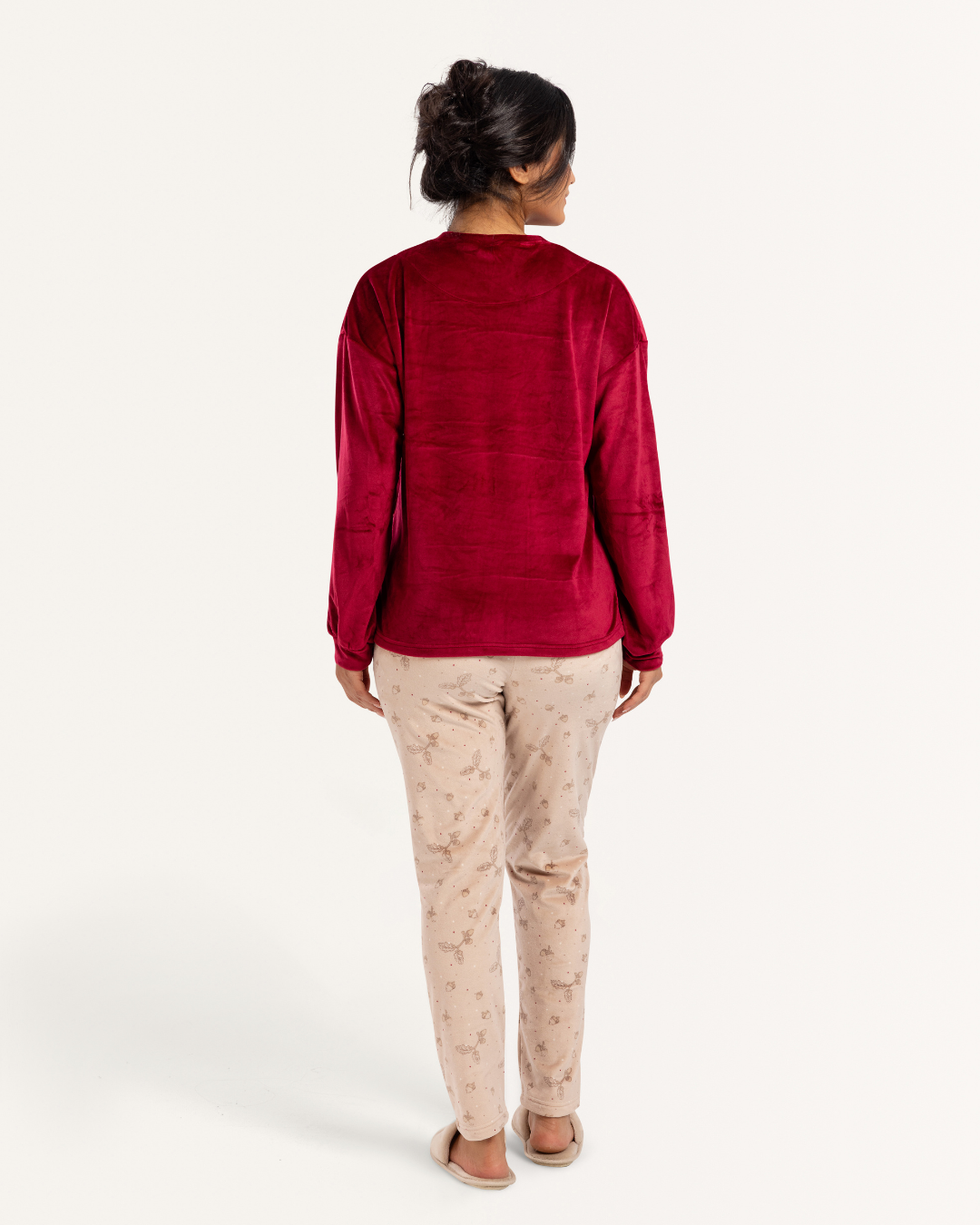 بيجاما بنطلون و توب كم باف وقت الشتاء