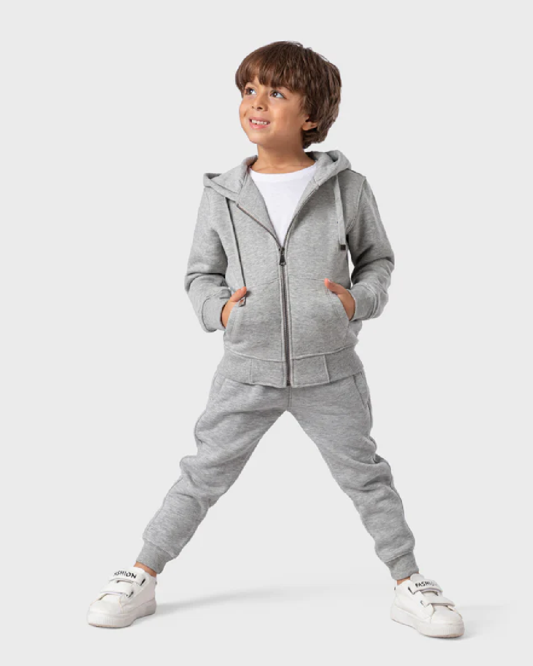 سويت شيرت بسوستة وكابشون تو اس