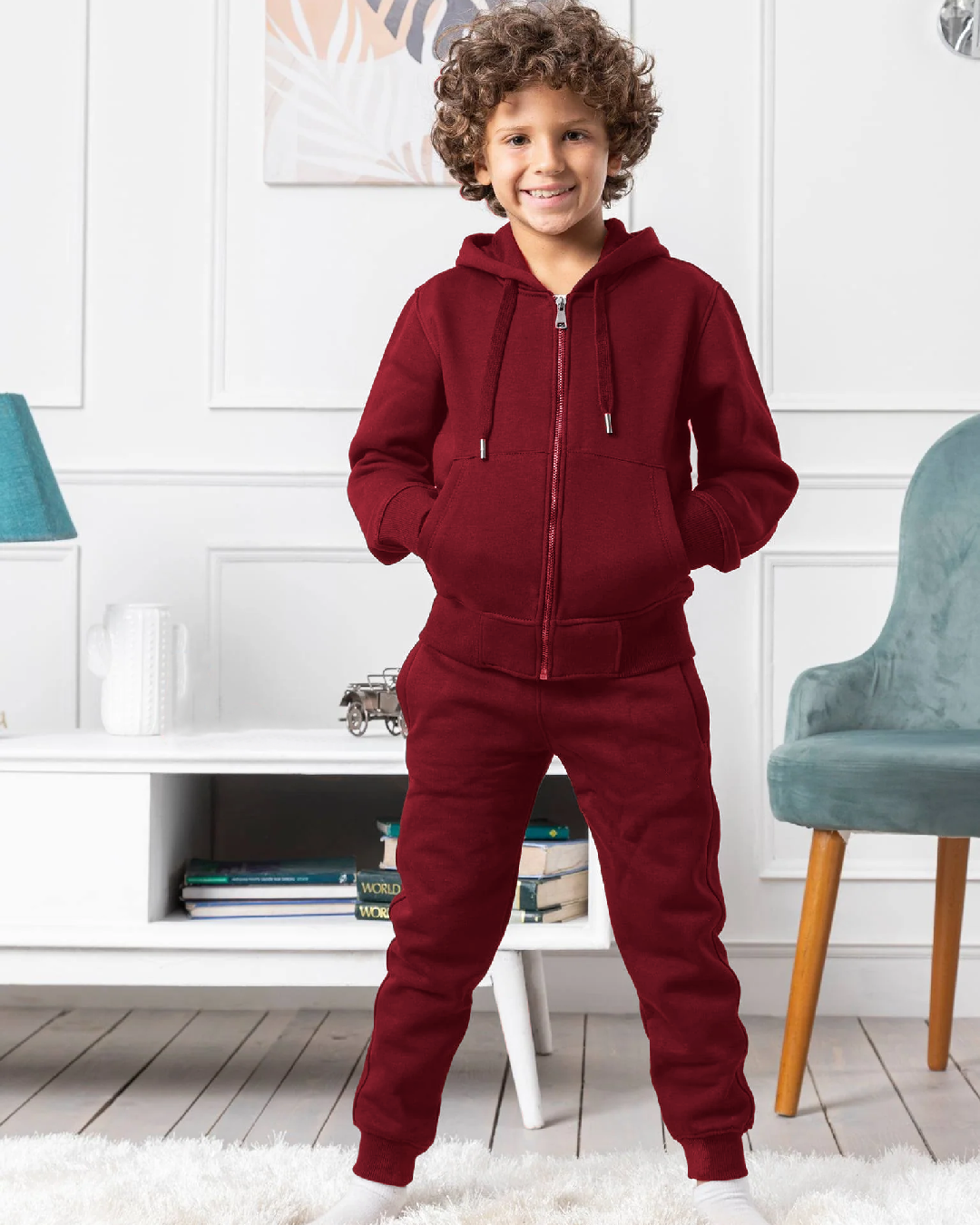 سويت شيرت بسوستة وكابشون تو اس