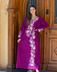 قميص كتان ساده مطرز 4