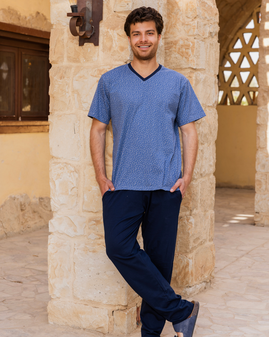 v  بيجاما رجالي نص كم و بنطلون روتاري