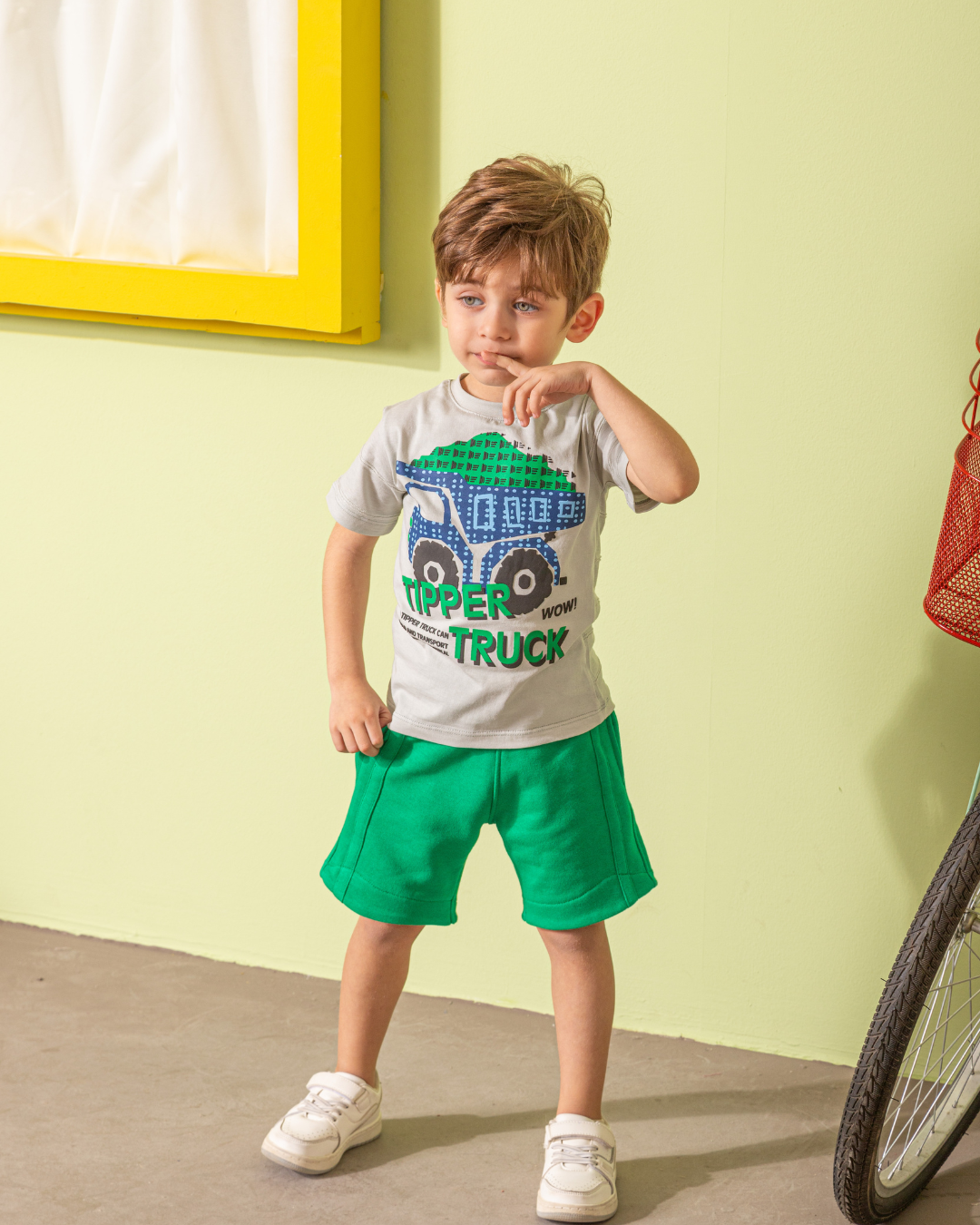 Tipper Truck بيجامه اولادي وسط