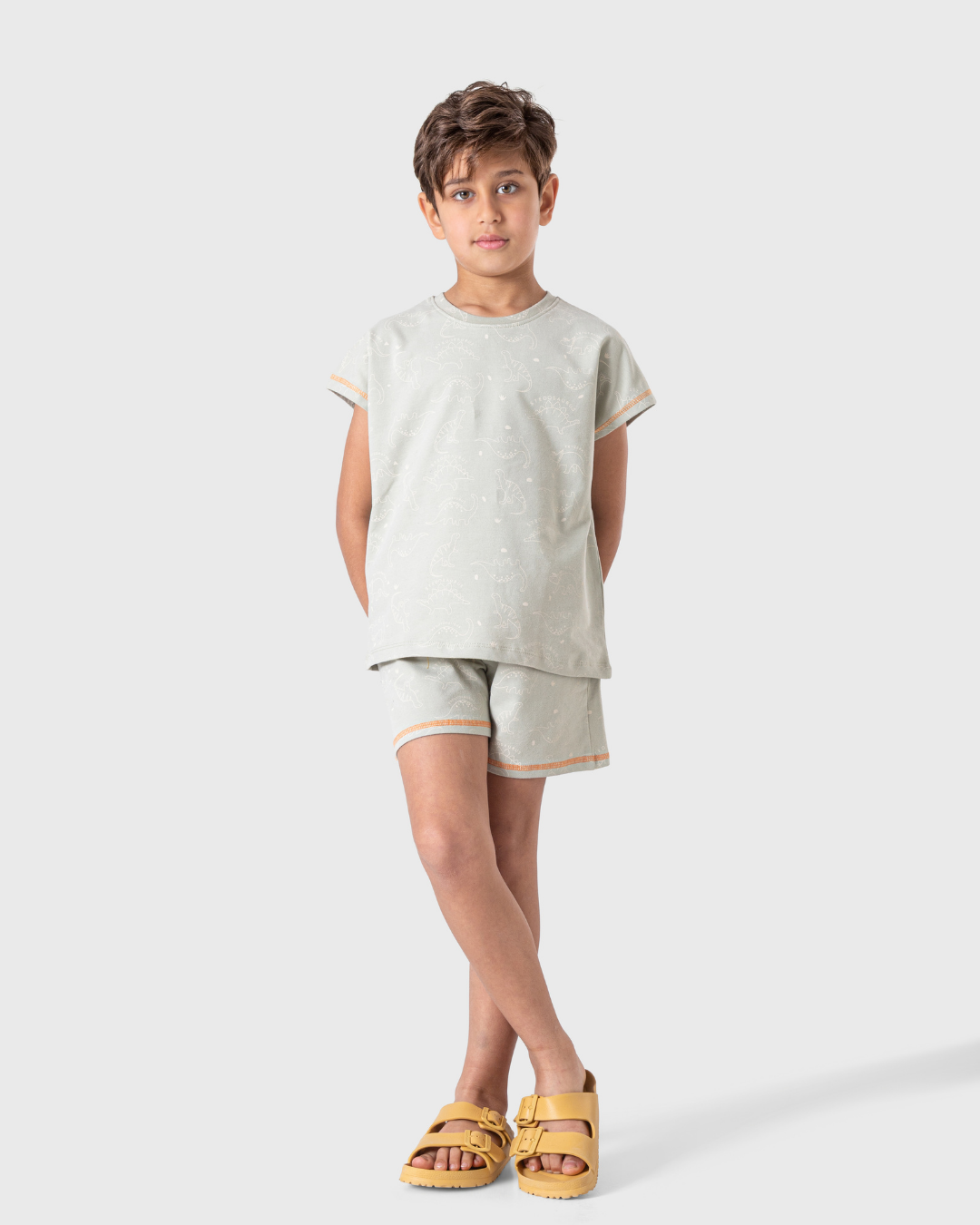 يجاما أولاد بطبعة ديناصور ولمسات نيون