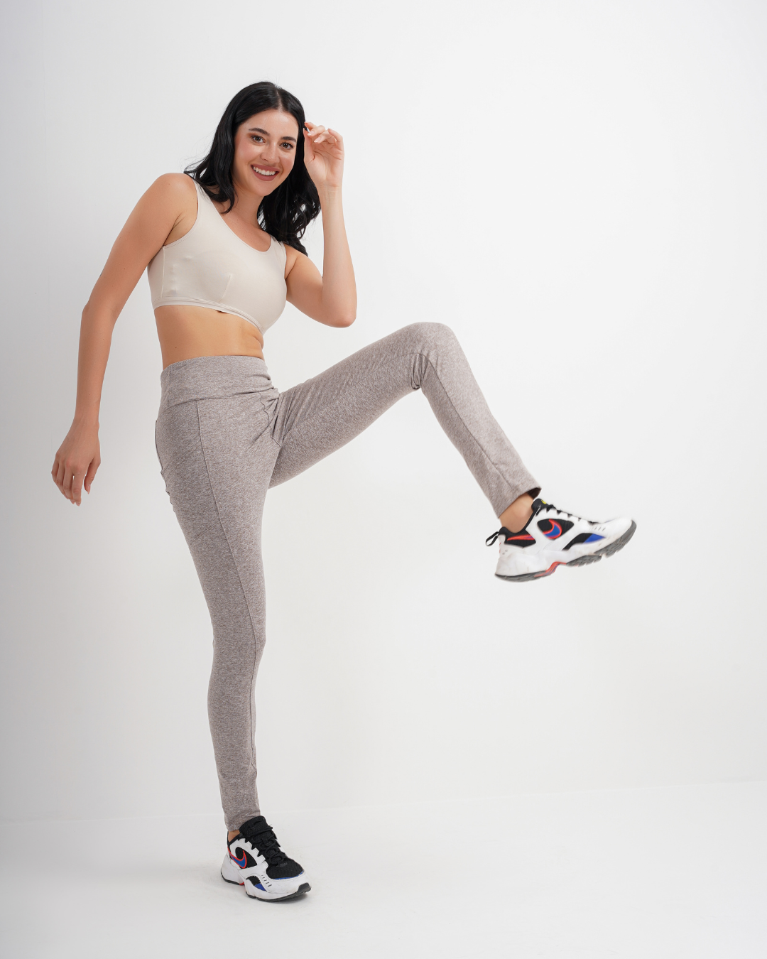 ليجنج سبورت وير سادة