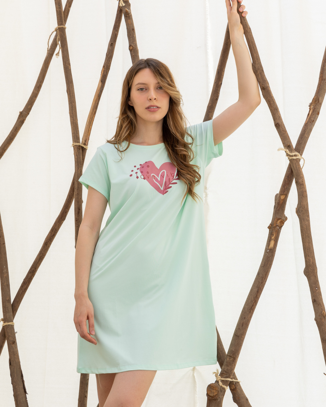 Love vibes cash for women