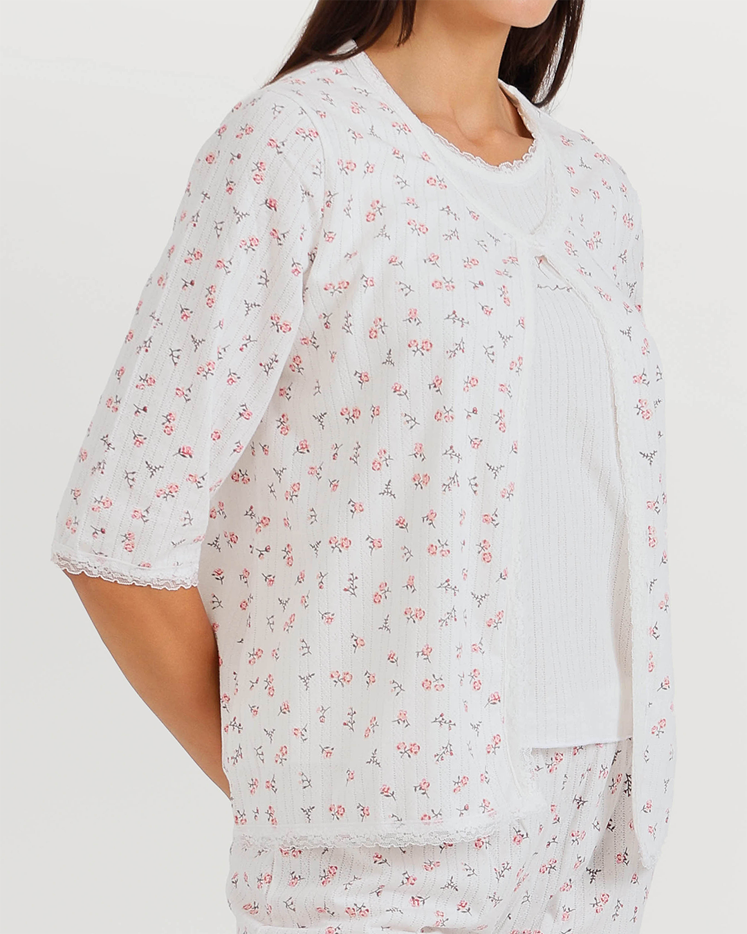 Women's 3/4 sleeve pajama with camisole, pants, and jacquard jacket