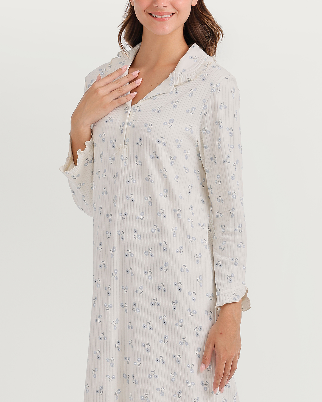 Ribbed nightgown with floral print