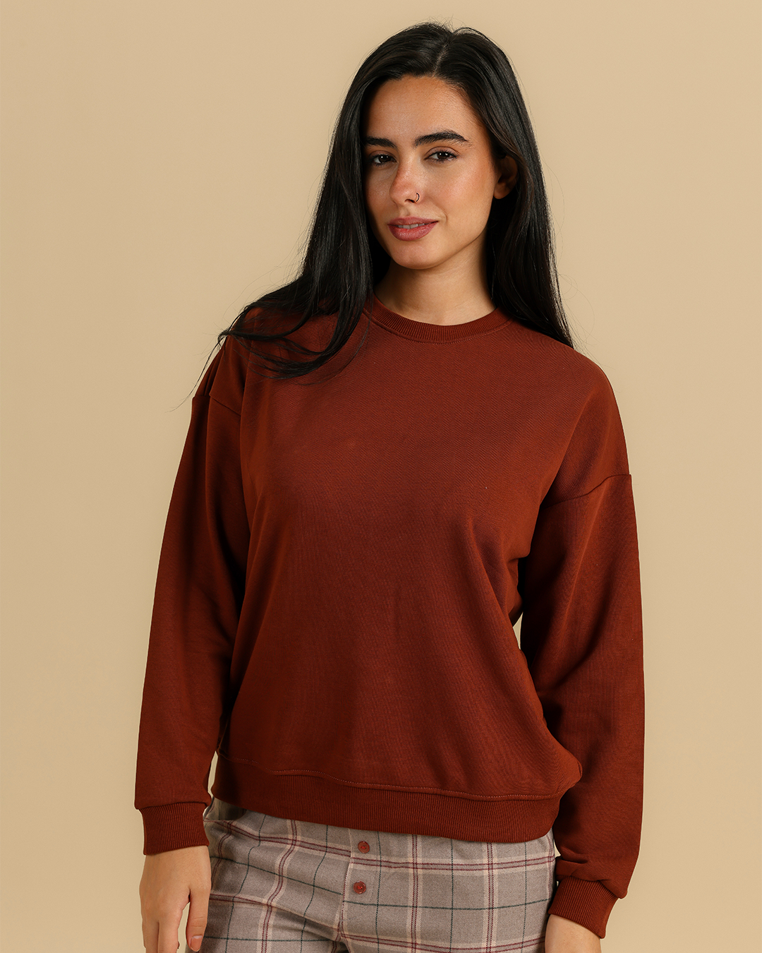 Women's Oversized Sweatshirt with Plaid Pants