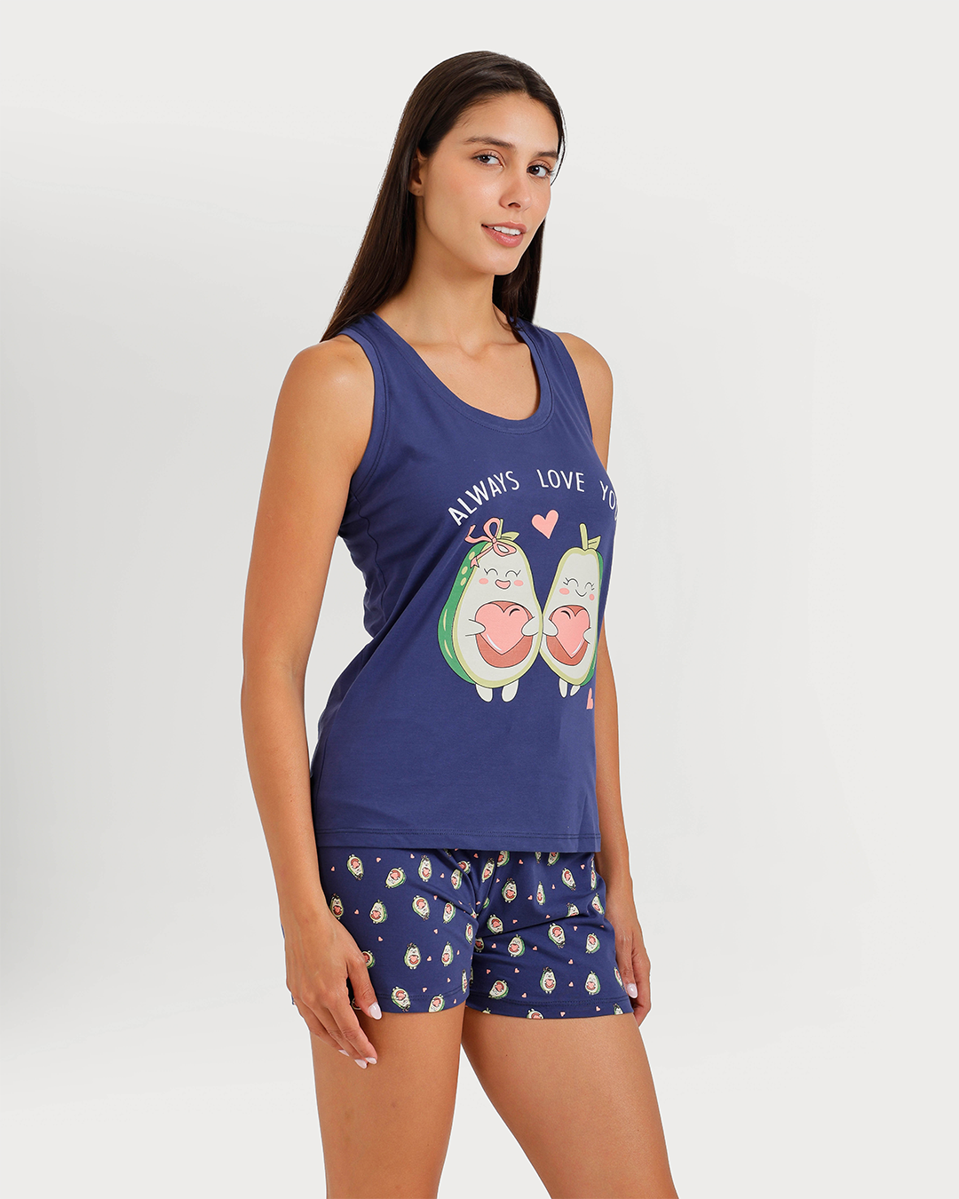 Avakud women's pajama with sleeves and shorts