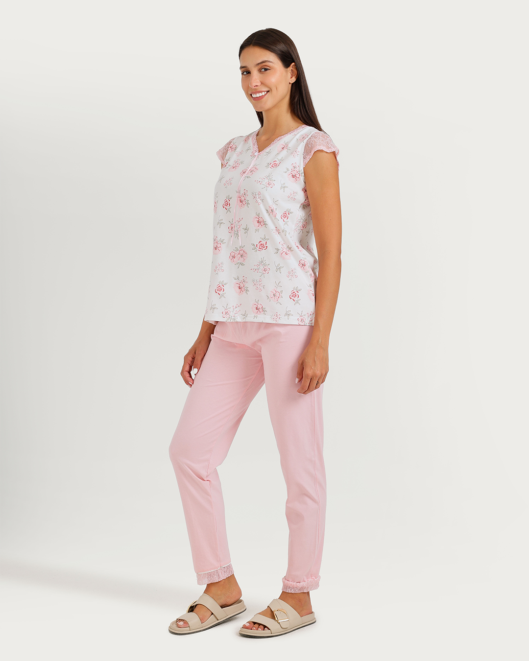 Women's pajamas, short-sleeved pants