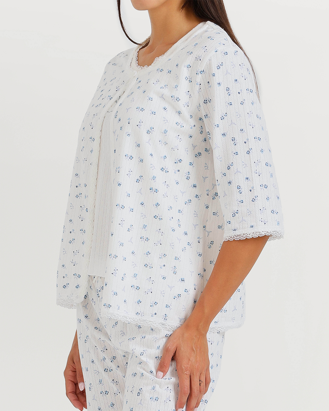 Women's 3/4 sleeve pajama with camisole, pants, and jacquard jacket