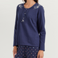 Pajamas with floral embroidery on the shoulders