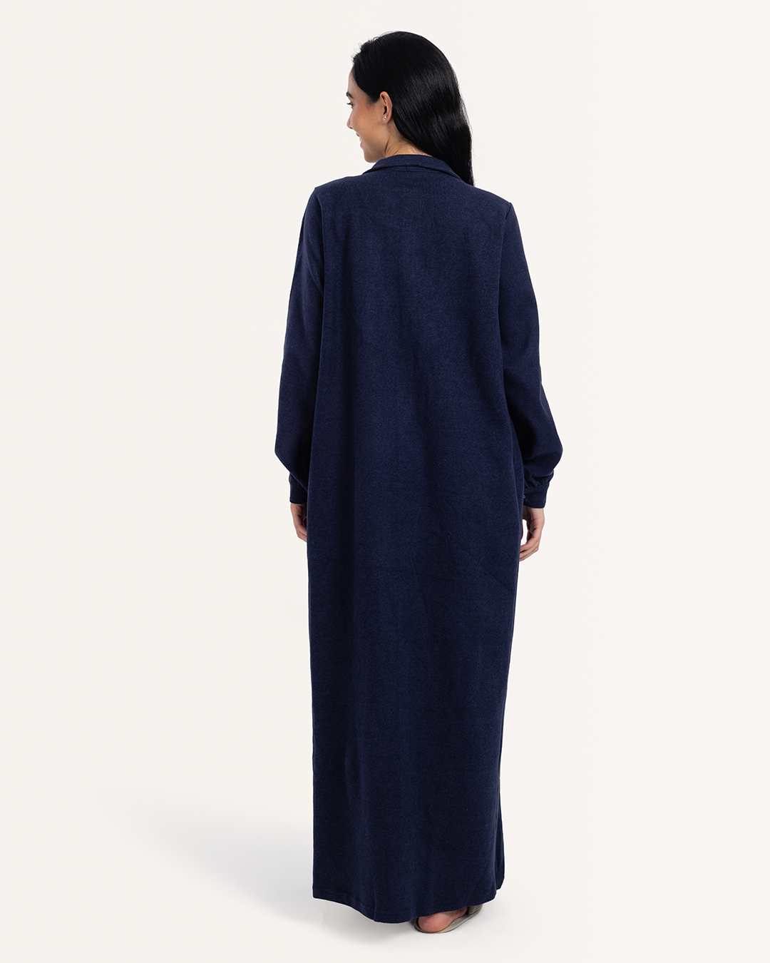 جلابية  بزراير و تطريز ورود