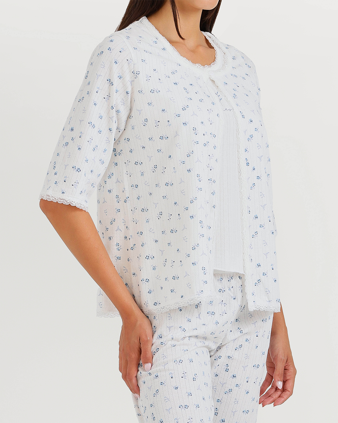 Women's 3/4 sleeve pajama with camisole, pants, and jacquard jacket