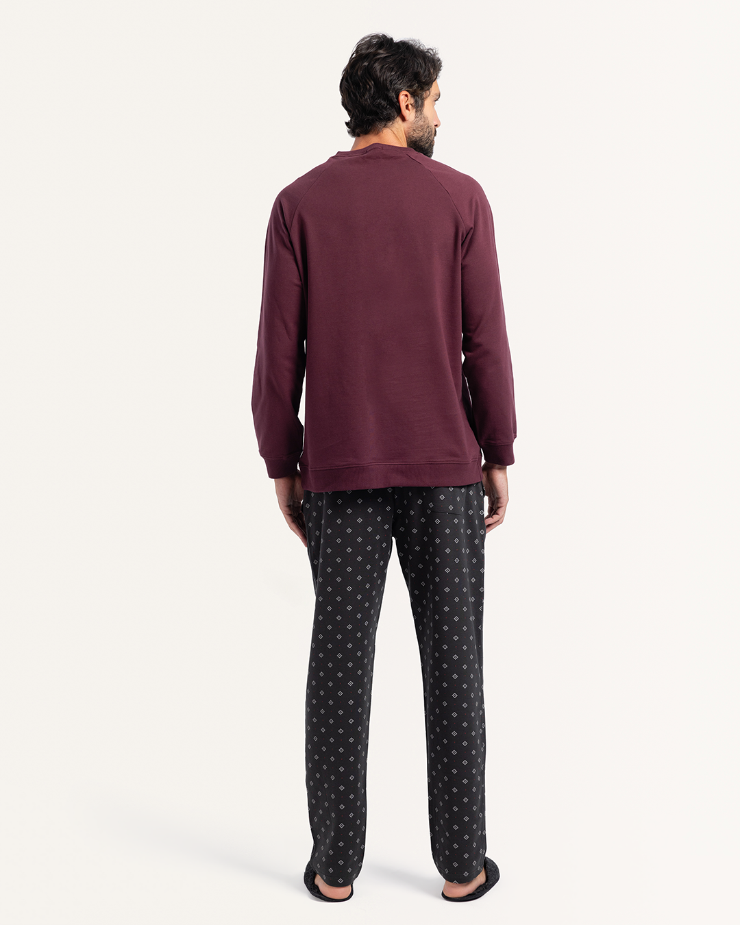 بيجاما بكم و بنطلون اشكال هندسيه صغيره