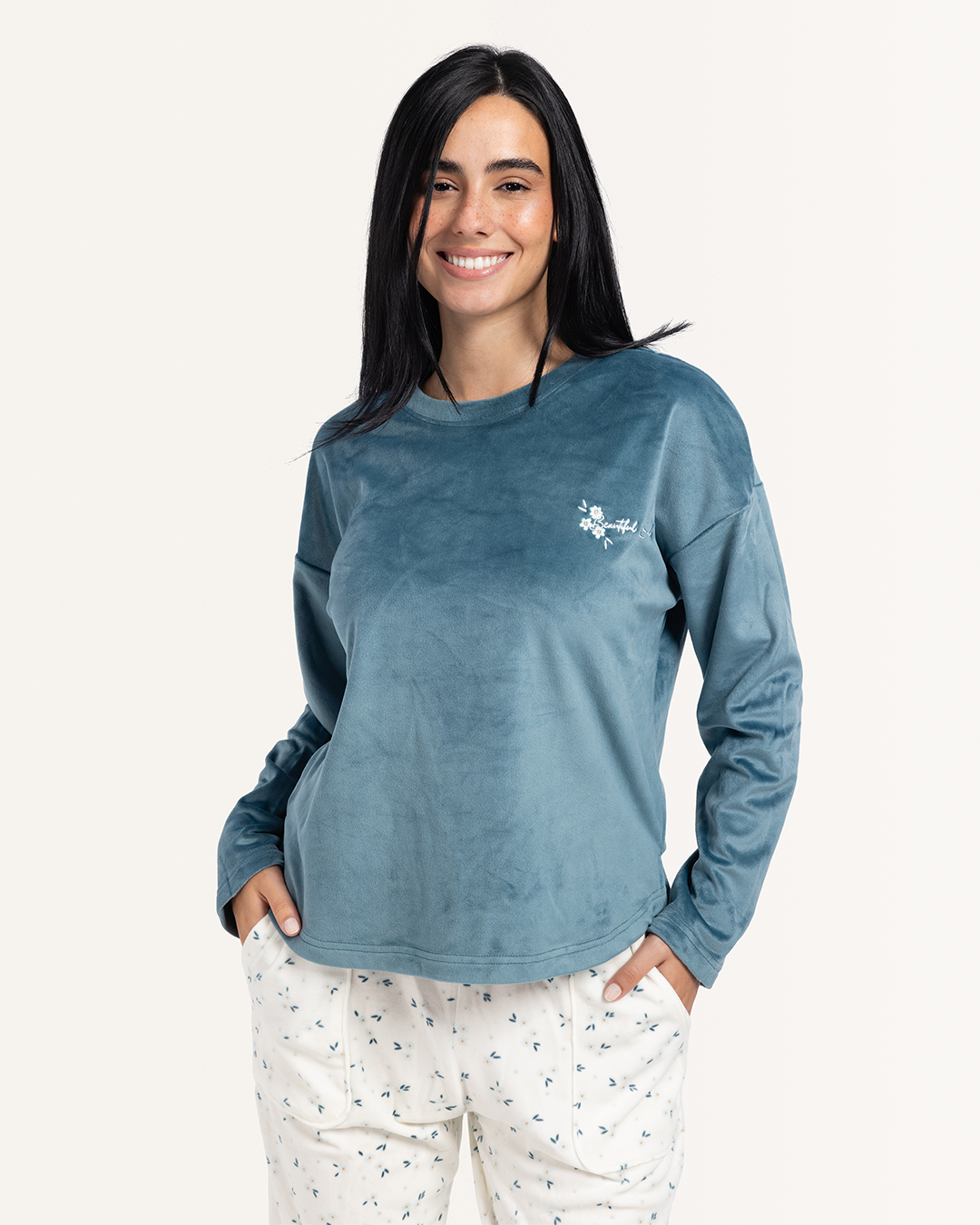 بيجاما قطيفه اوراق شجر رقيقه