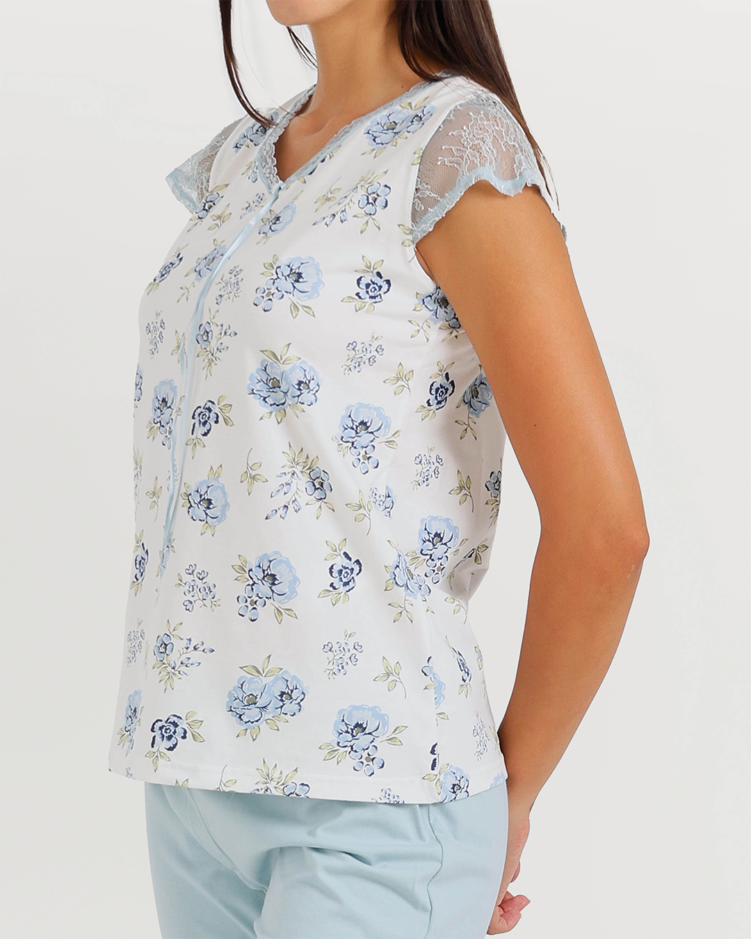 Women's pajamas, short-sleeved pants