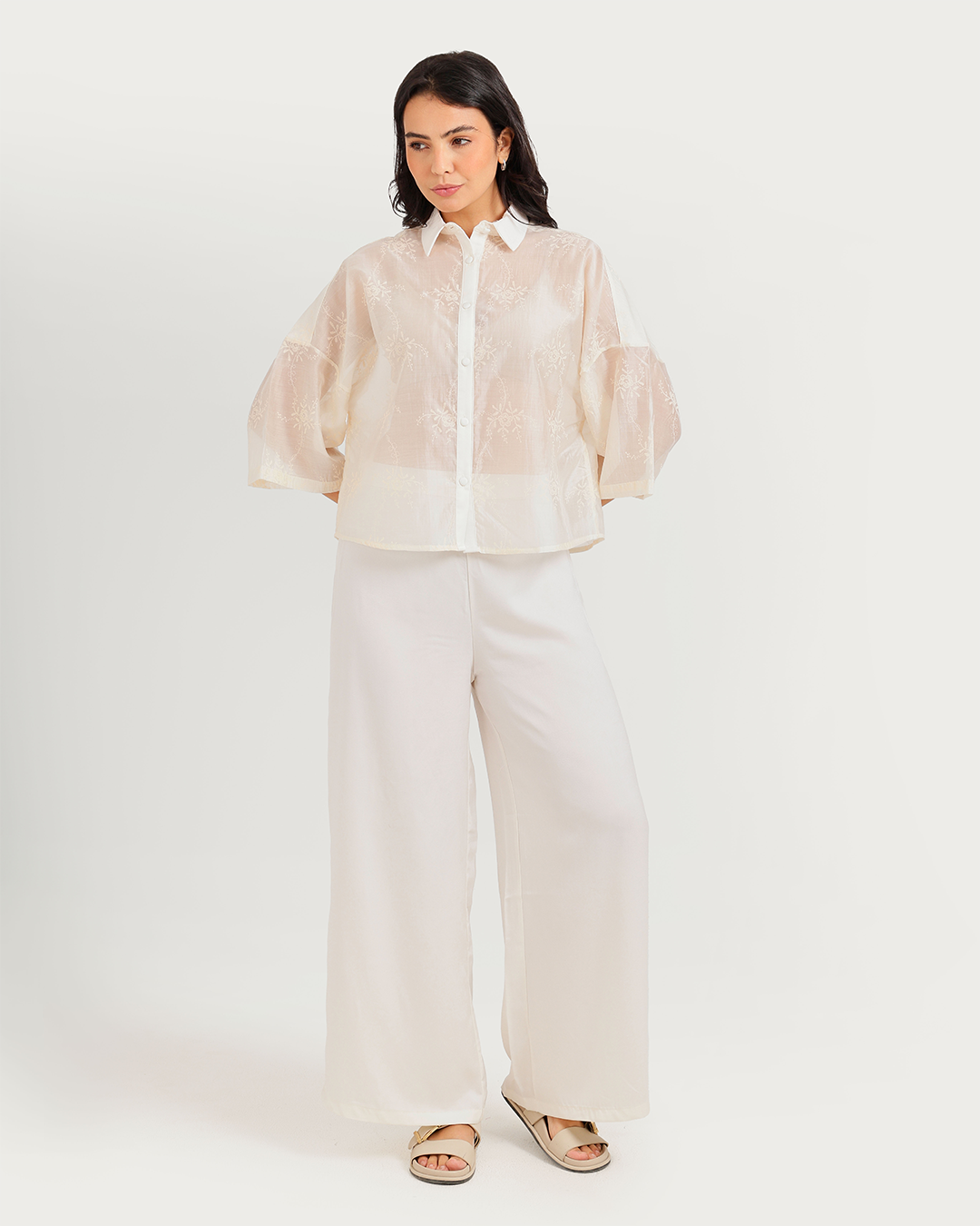 Women's pajamas with embroidered satin pants sleeves and chiffon