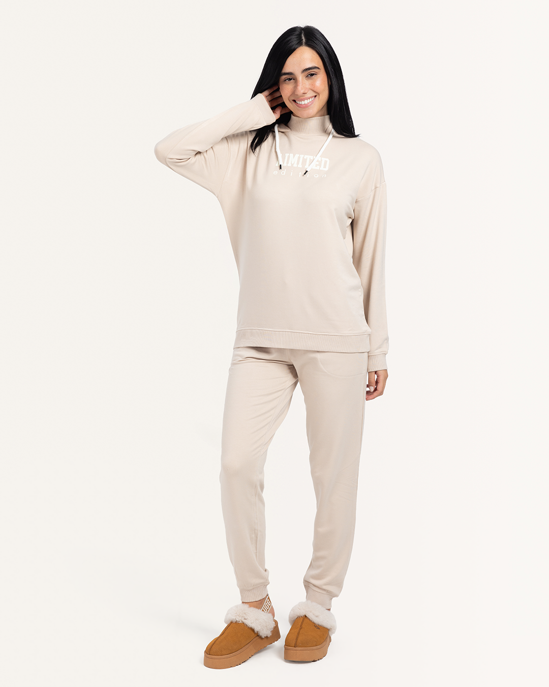 طقم رياضي كولة عالية و كابيشون