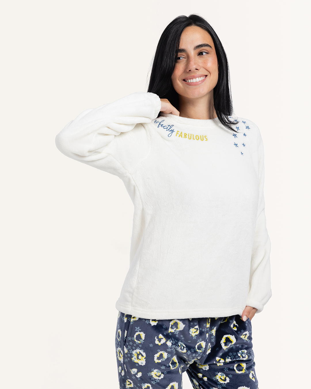 بيجاما قطيفه تايجر