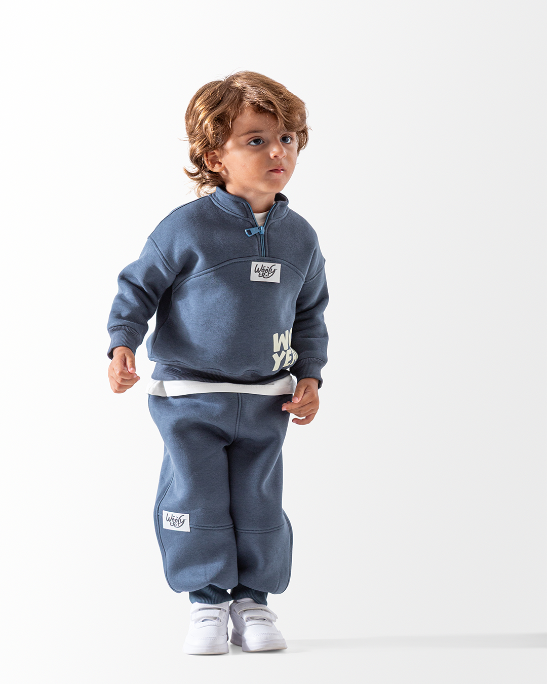 Ensemble of baby clothes, son of the child of the anime design