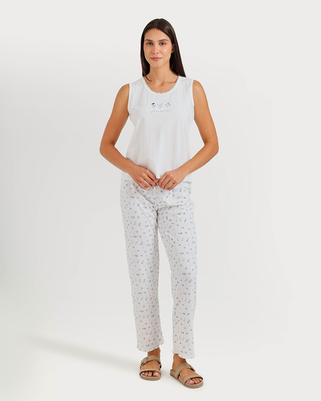 Women's 3/4 sleeve pajama with camisole, pants, and jacquard jacket