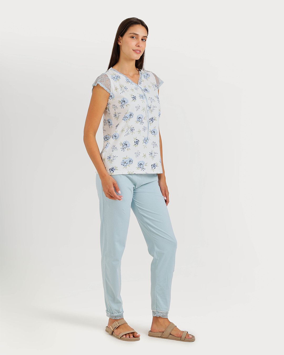 Women's pajamas, short-sleeved pants