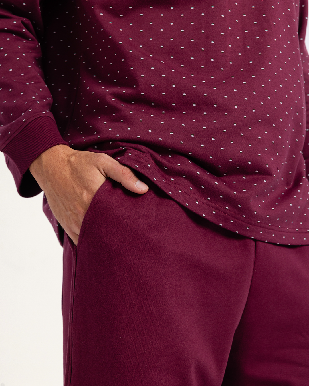 بيجاما كُم طويل و بنطلون المستكشف