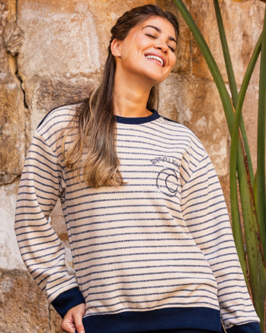 بيجاما حريمي مقلمة بنطلون