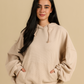 طقم حريمي ألوان كريمية دافئة