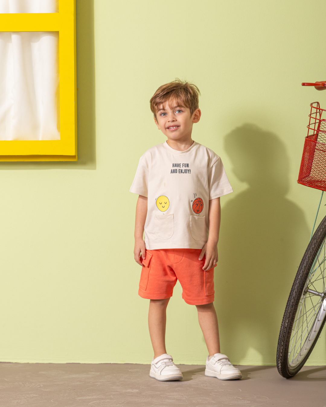 Have Fun And Enjoy بيجامه اولادي وسط