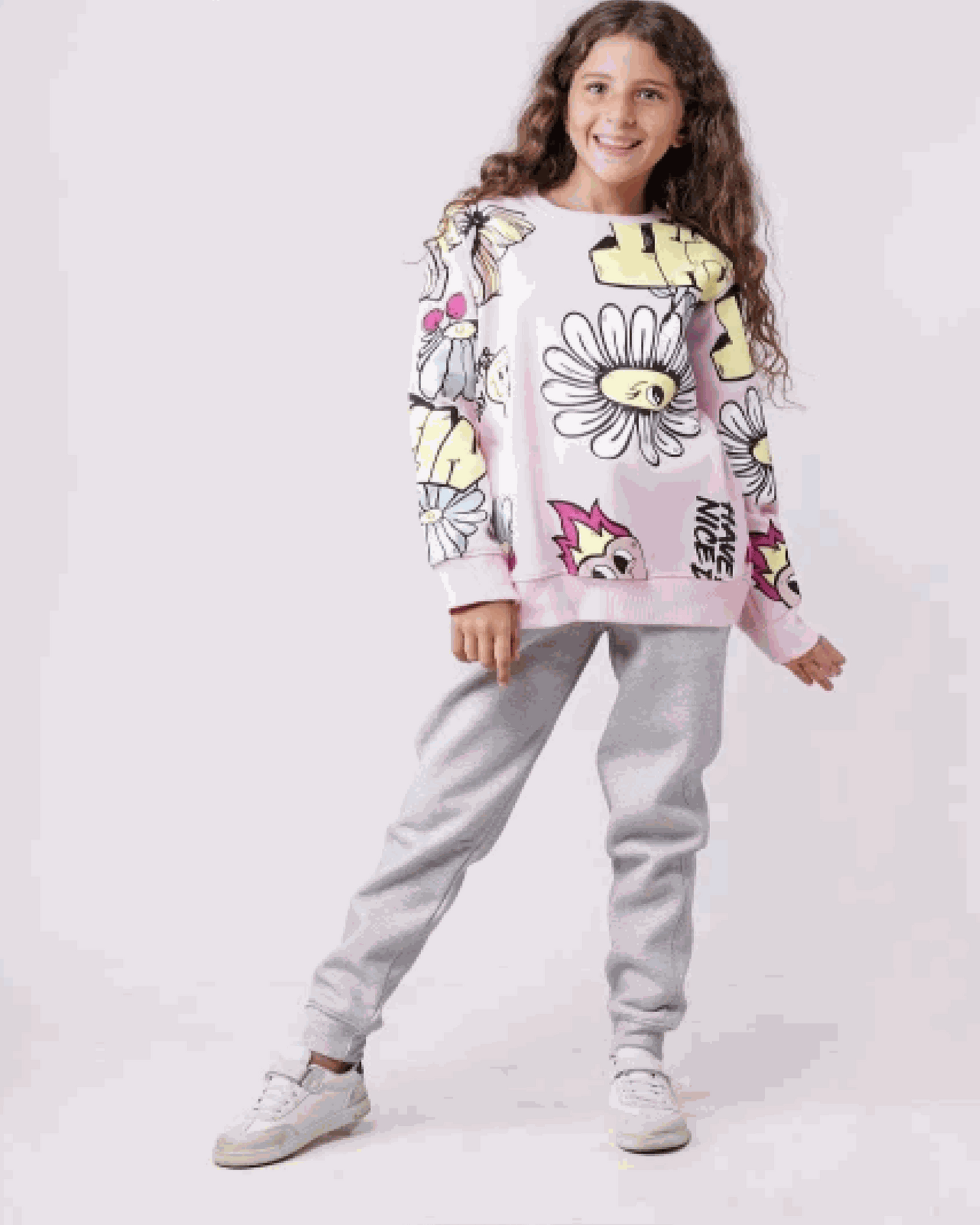 nice day بيجامه بناتي رواند ميلتون 4 طابعه قصات في الصدر والكمر و الكم  + طباعه بنطلون