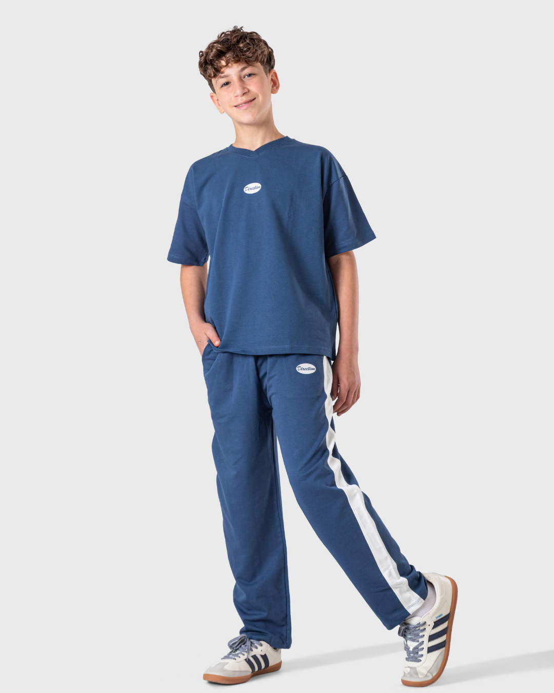 طقم رياضى توب و بنطلون