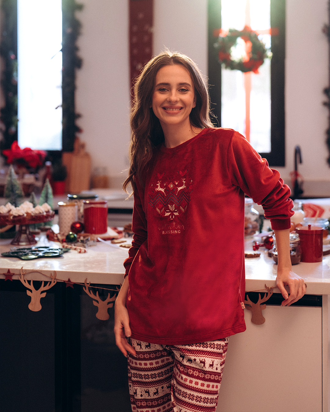 Winter Blessing Women's Polyester Plush Christmas Pajamas