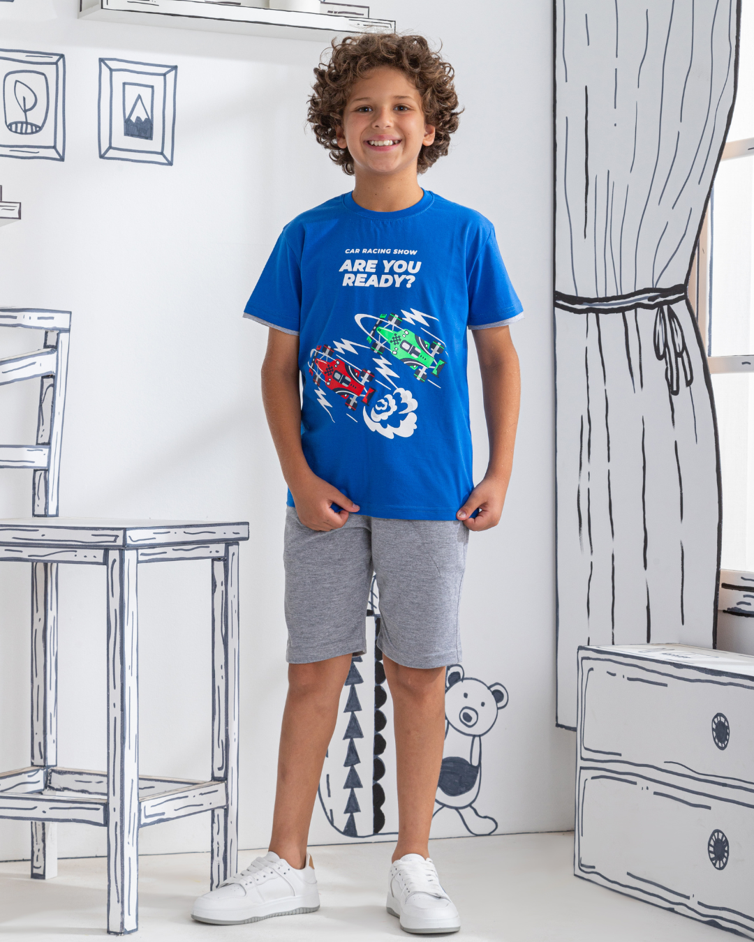 Boys' pajamas with car racing print