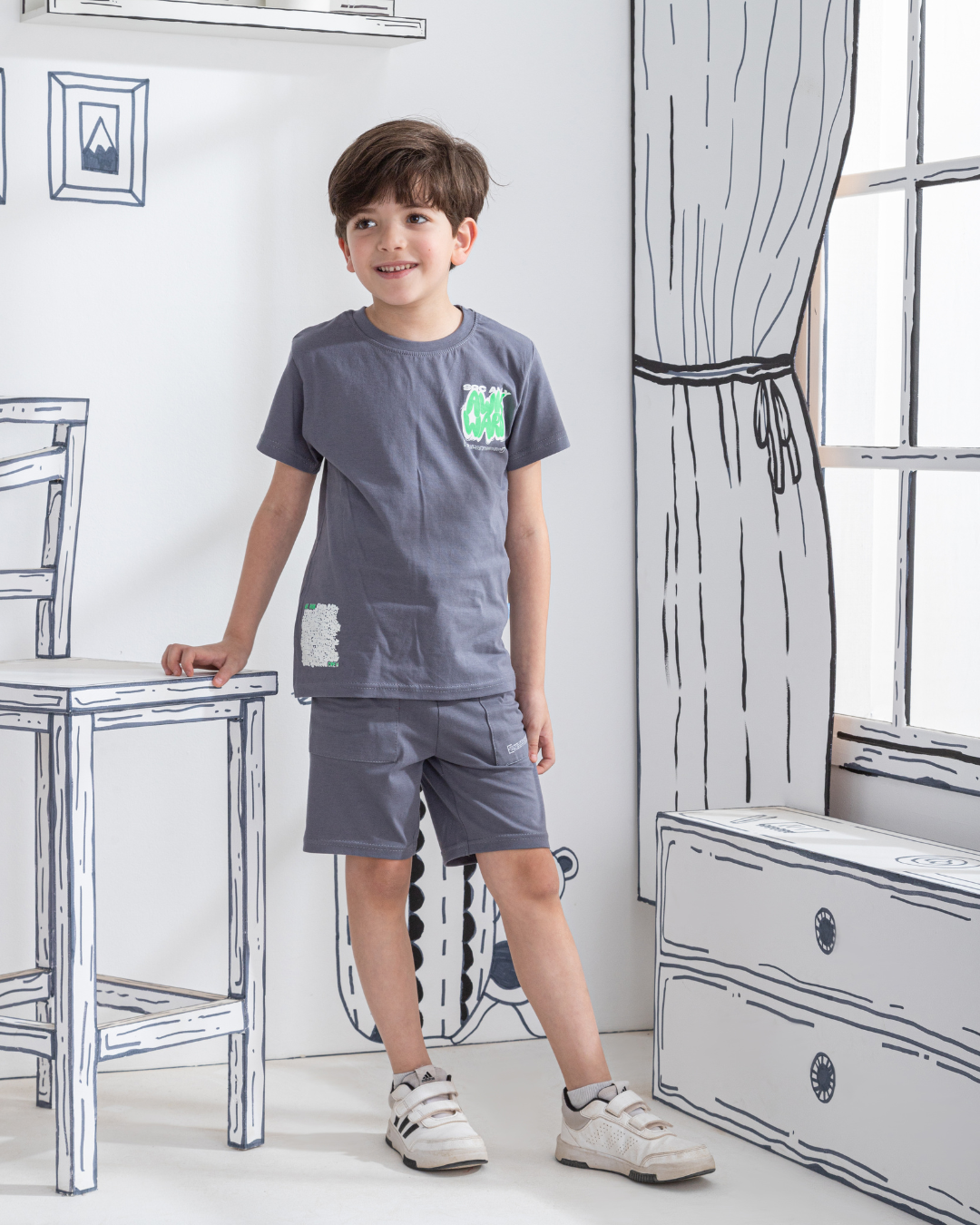 Graffiti art بيجاما أولادي نُص كُم