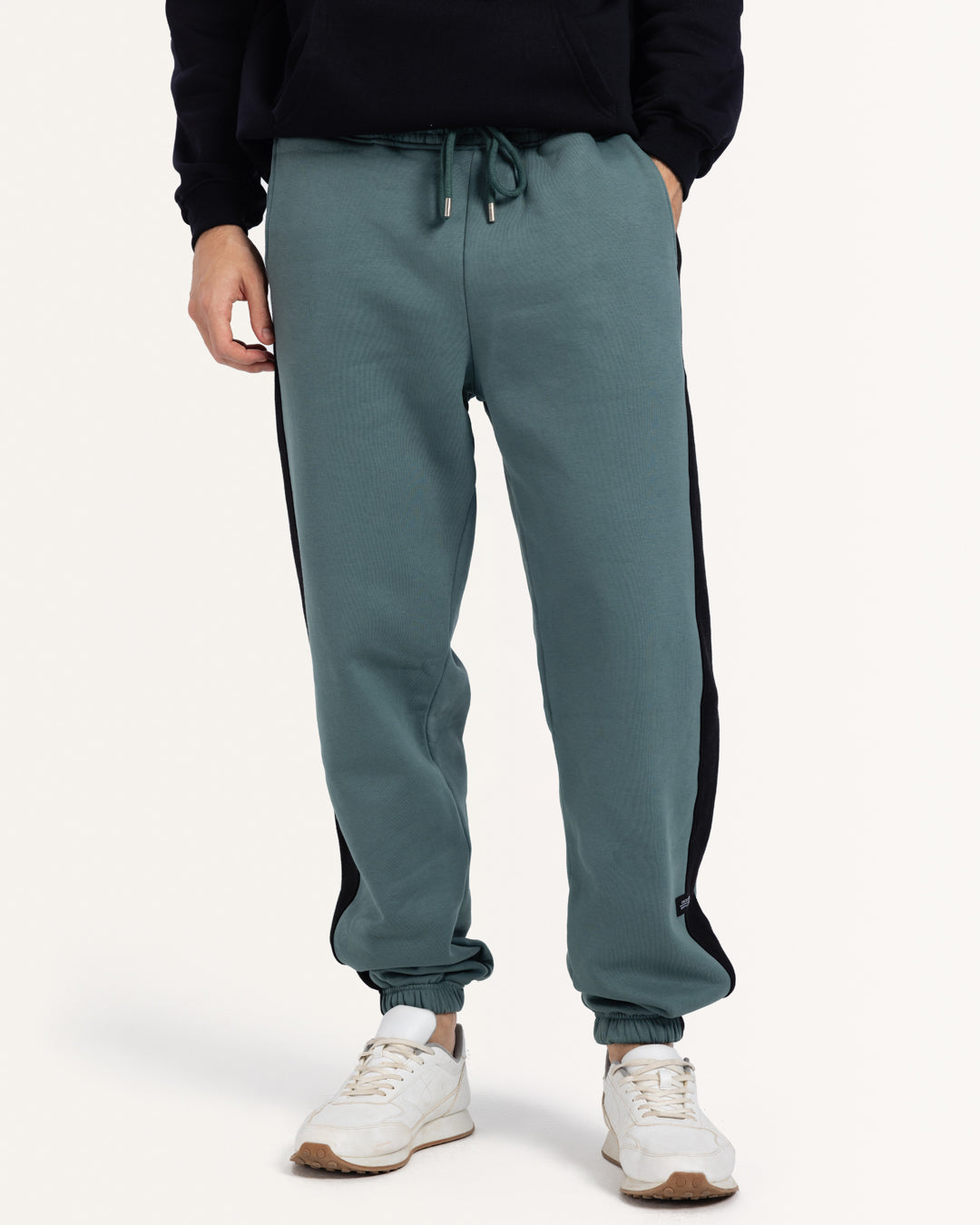 بنطلون سويت بانس قصه من الجنب