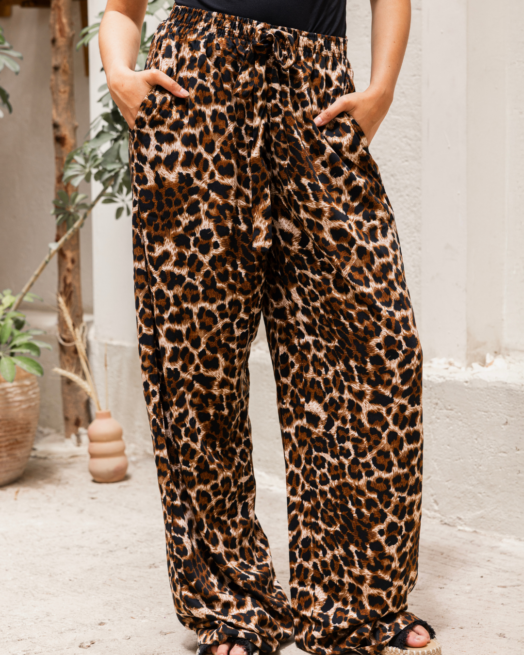 بنطلون فسكوز حريمي نقشه النمر