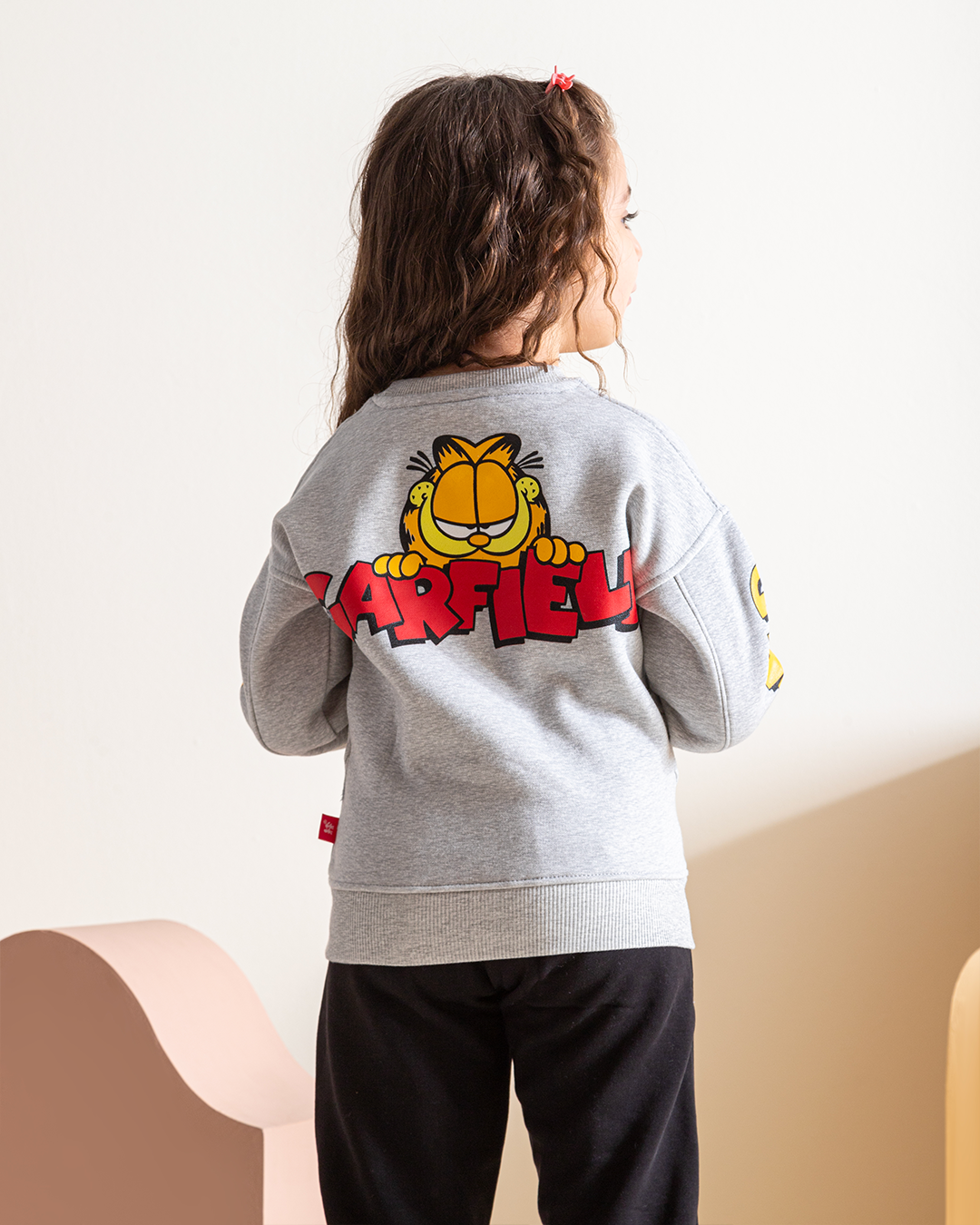 Garfield بيجامه بناتي رواند ميلتون 4 طابعه قصات في الصدر